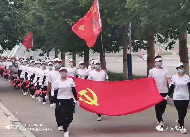 逃出诡异的塔楼