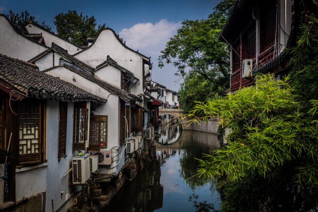 牧原防疫员转实验员好转么？游戏画面