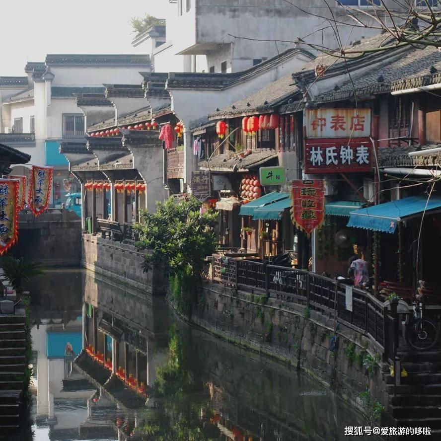 厦门口岸迎来单航次最大批量汽车海运出口